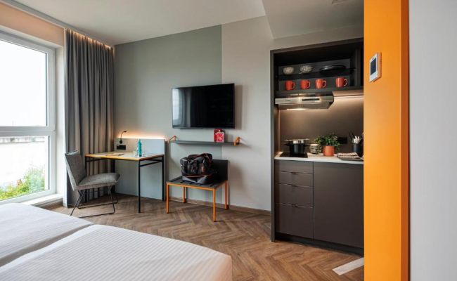 LOGINN Hotel Köln Airport