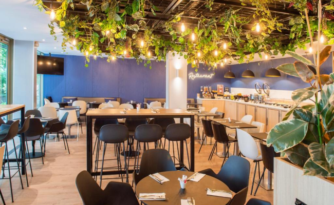 Holiday Inn Express Paris-Canal De La Villette by IHG
