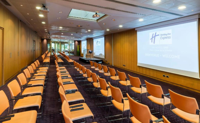 Holiday Inn Express Paris-Canal De La Villette by IHG