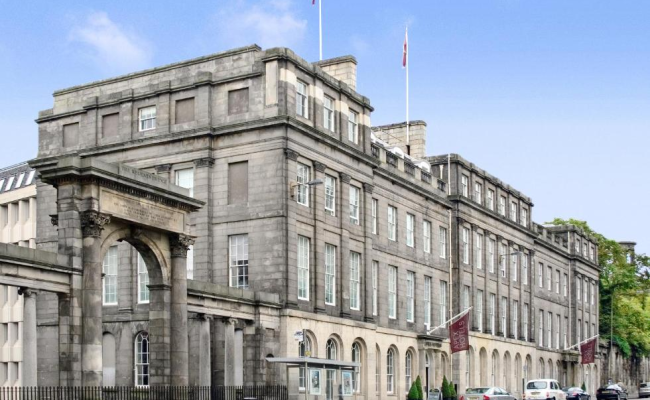 Apex Waterloo Place Hotel