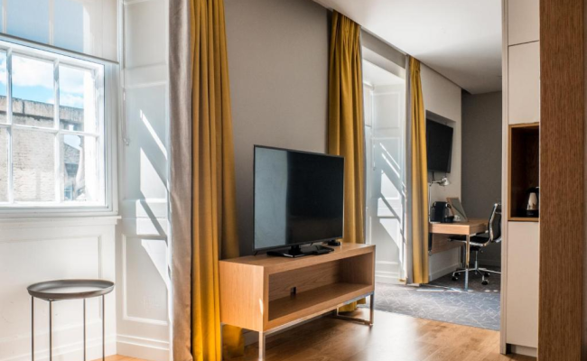 Apex Waterloo Place Hotel