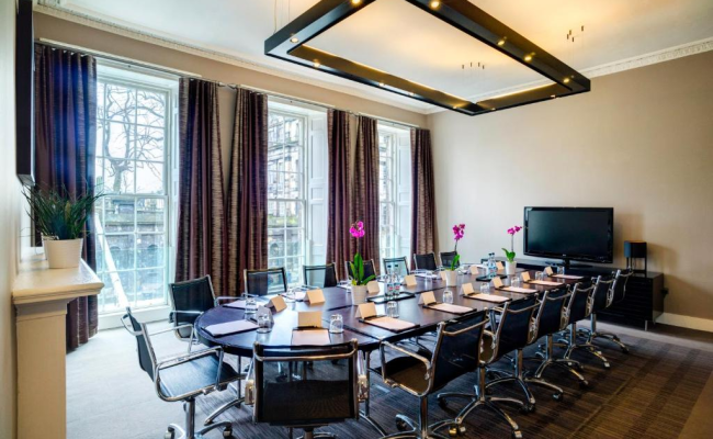 Apex Waterloo Place Hotel