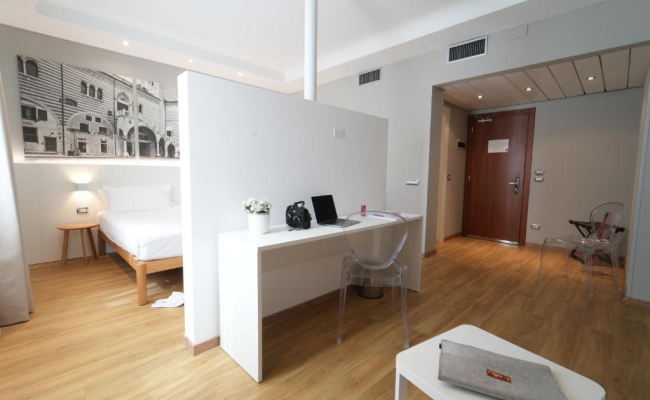 Cavallo Hotel Verona Est