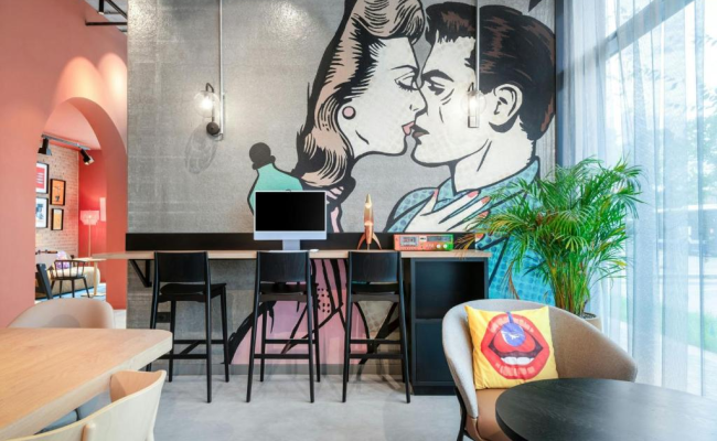 Moxy Verona