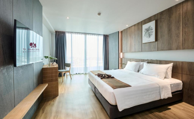 TK Palace Hotel & Convention Bangkok