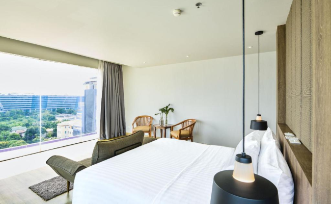 TK Palace Hotel & Convention Bangkok