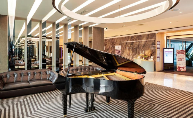 TK Palace Hotel & Convention Bangkok
