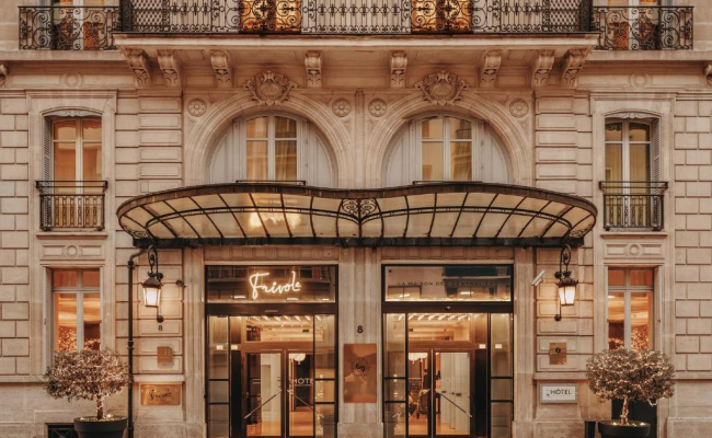 LA MAISON CHAMPS ELYSEES