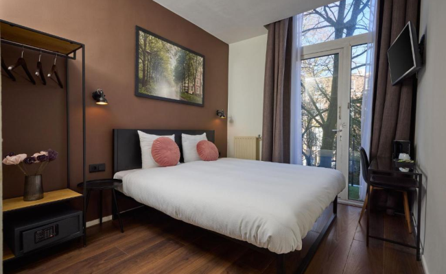 Quentin Museum Square Hotel