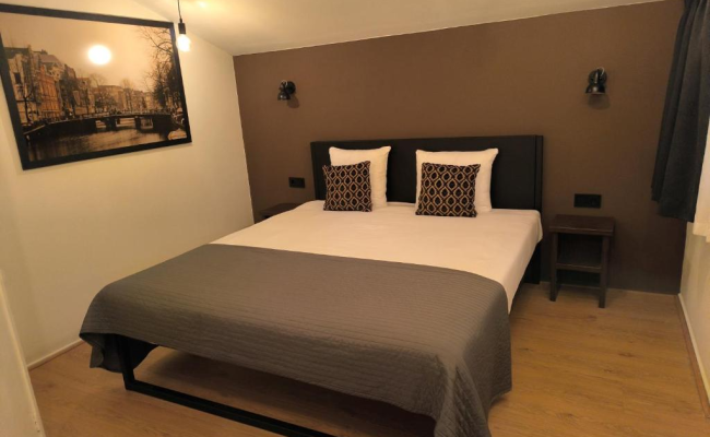 Quentin Museum Square Hotel