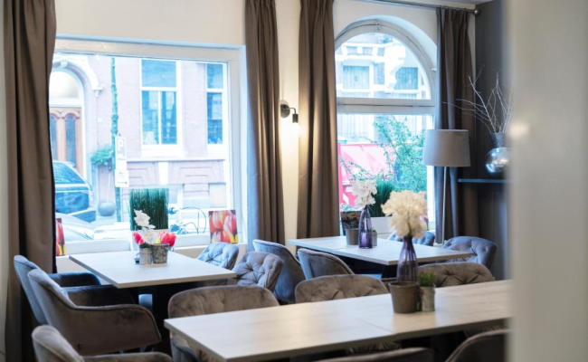 Quentin Museum Square Hotel
