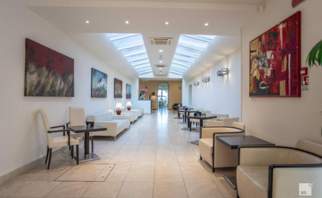 Hotel Regina Elena 57 & Oro Bianco SPA