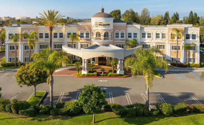Hotel Marguerite South Anaheim - Garden Grove, Trademark Collection by Wyndham