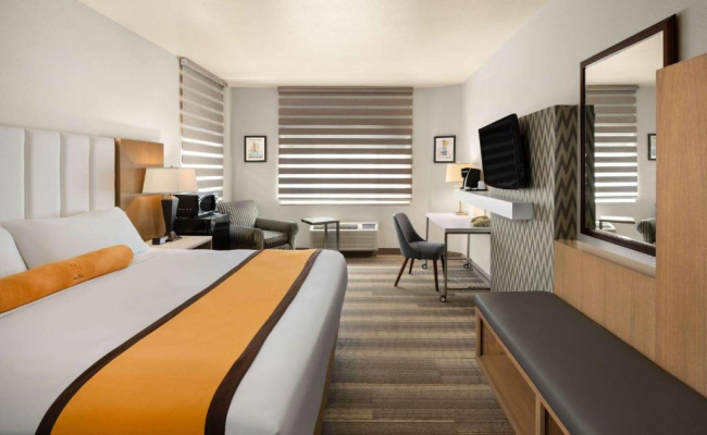 Hotel Marguerite South Anaheim - Garden Grove, Trademark Collection by Wyndham