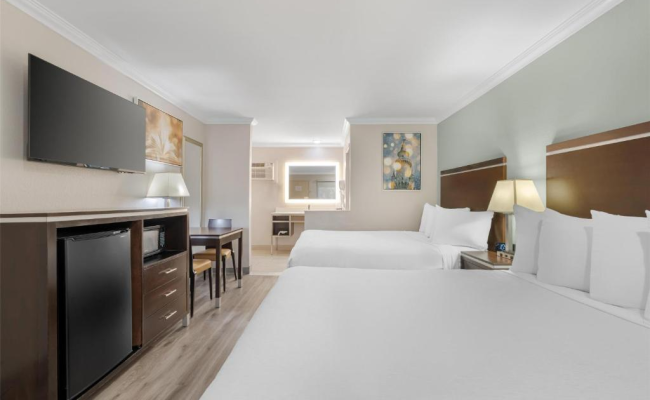 Best Western Courtesy Hotel - Anaheim Resort Amusement Park