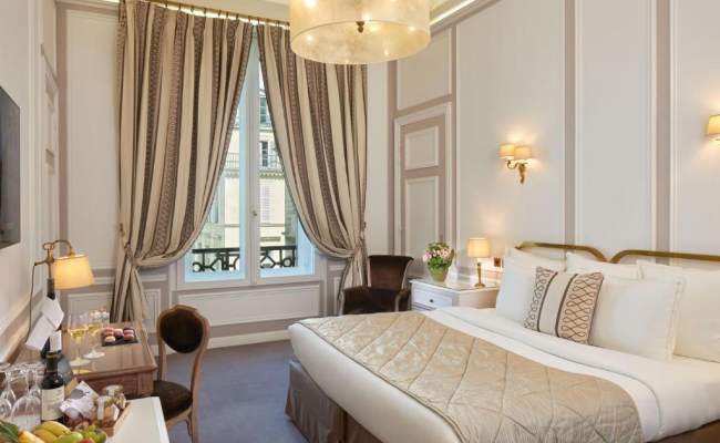 Hôtel Regina Louvre