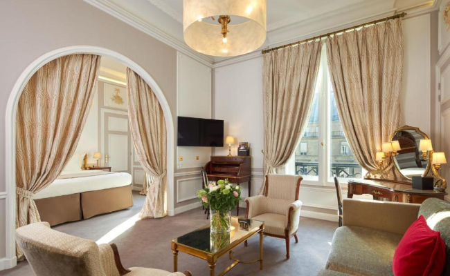 Hôtel Regina Louvre