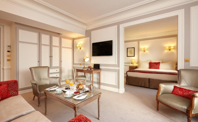 Hôtel Regina Louvre