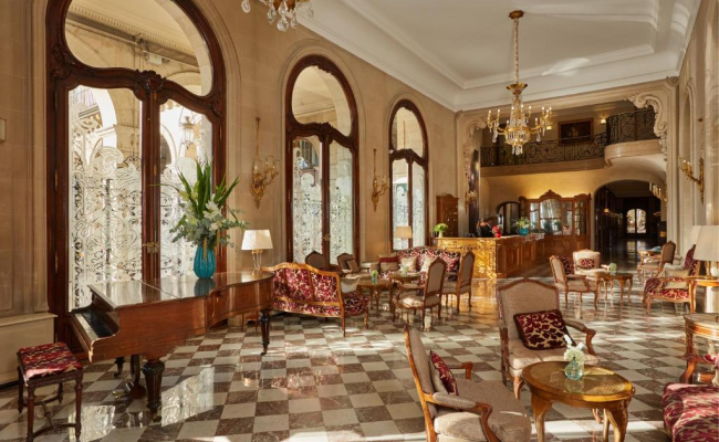 Hôtel Regina Louvre