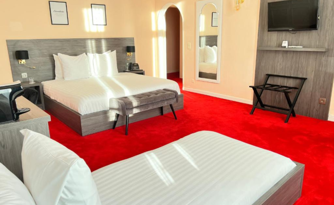 La Bourse Hotel