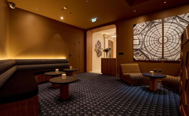 6 VH Hotel