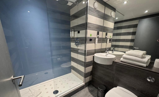 Village Hotel Edinburgh