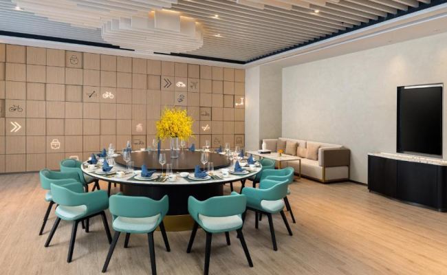 Holiday Inn Shanghai Pudong Airport, an IHG Hotel