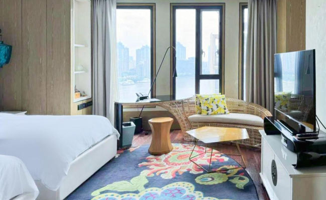 Hotel Indigo Shanghai On The Bund by IHG