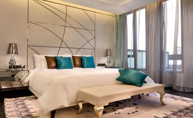 Hotel Indigo Shanghai On The Bund by IHG