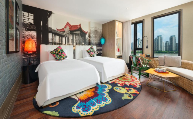 Hotel Indigo Shanghai On The Bund by IHG