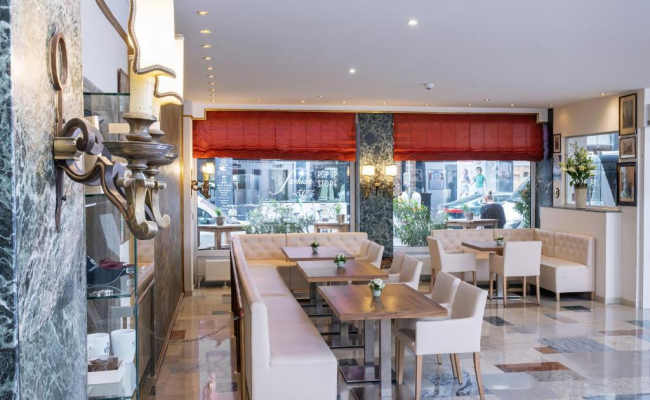 Hotel Royal