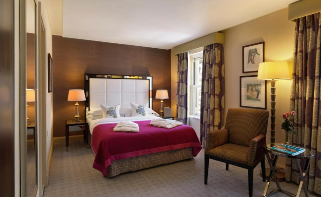 The Mandeville Hotel