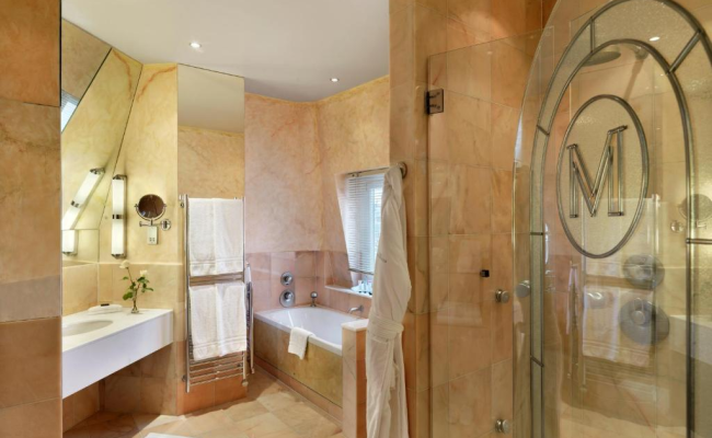 The Mandeville Hotel