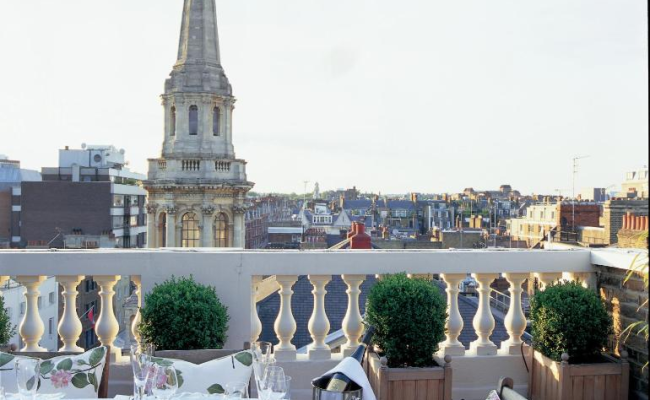 The Mandeville Hotel