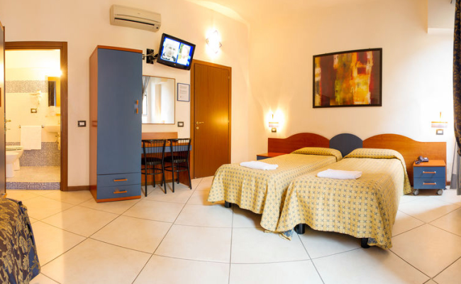 Hotel Demo'