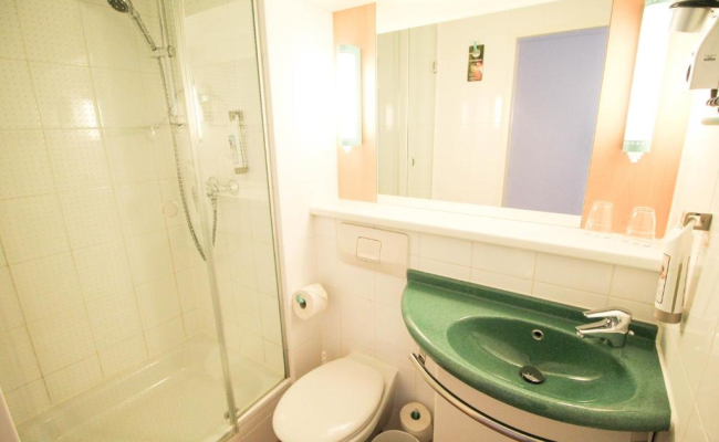 Ibis Hotel Dusseldorf Hauptbahnhof