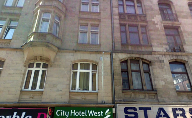 City Hotel West