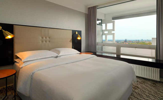 Sheraton Munich Arabellapark Hotel
