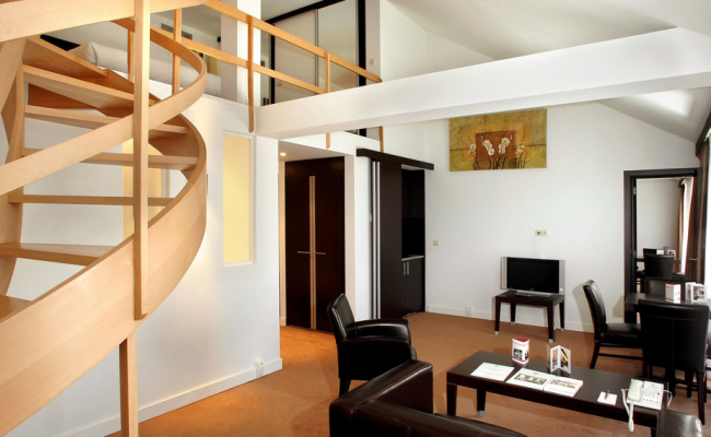 Progress Hotel