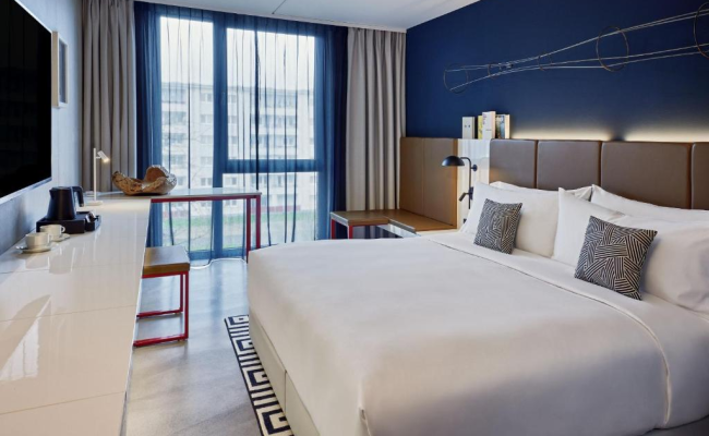 the Deutz, a Tribute Portfolio Hotel