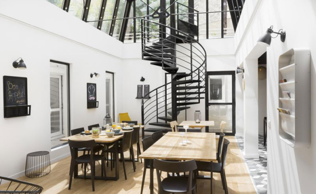 Hotel Bootcamp by HappyCulture