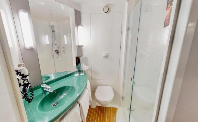 Ibis Hotel Koln Airport