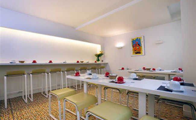 Inter-Hotel Lecourbe