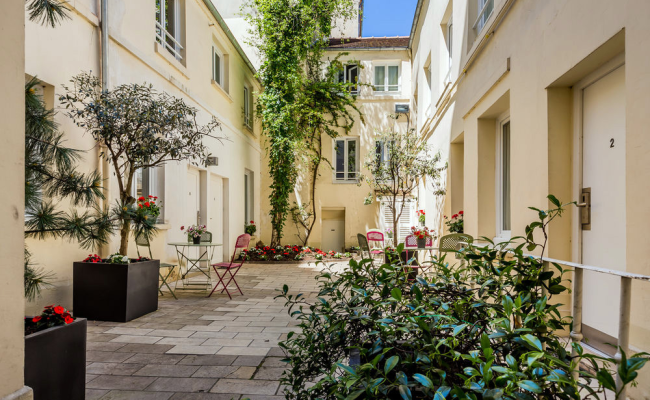 Inter-Hotel Lecourbe