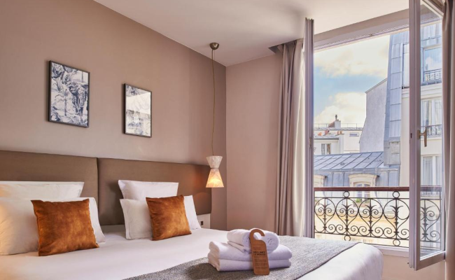 Hotel Magenta 38 by Happyculture
