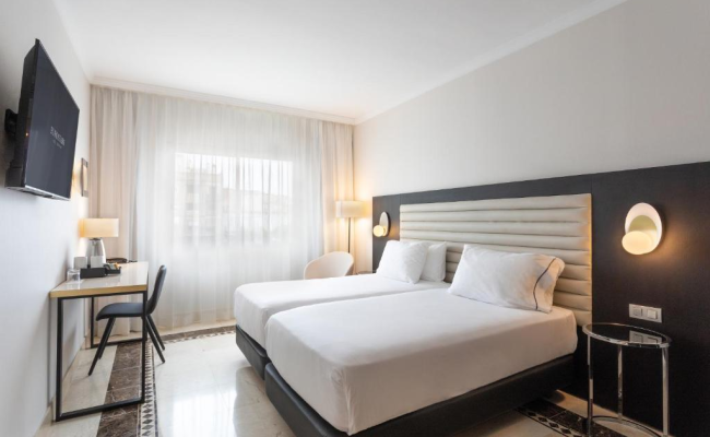 Eurostars Cristal Palace