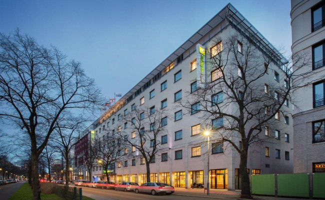 Holiday Inn Express Berlin City Centre