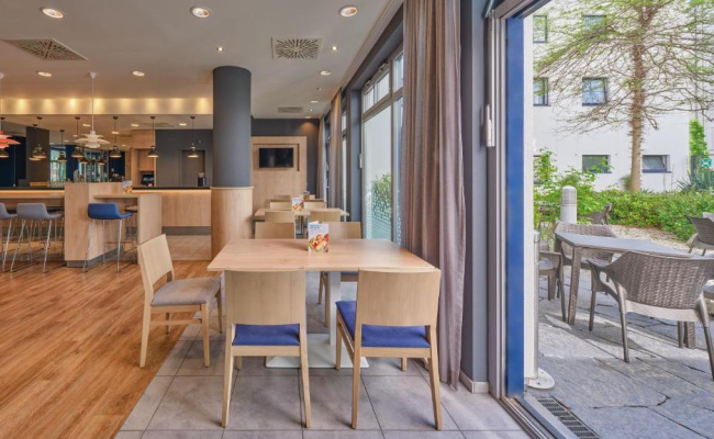 Holiday Inn Express Berlin City Centre