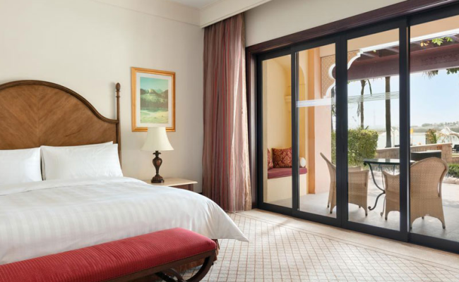 Shangri-La Hotel, Qaryat Al Beri