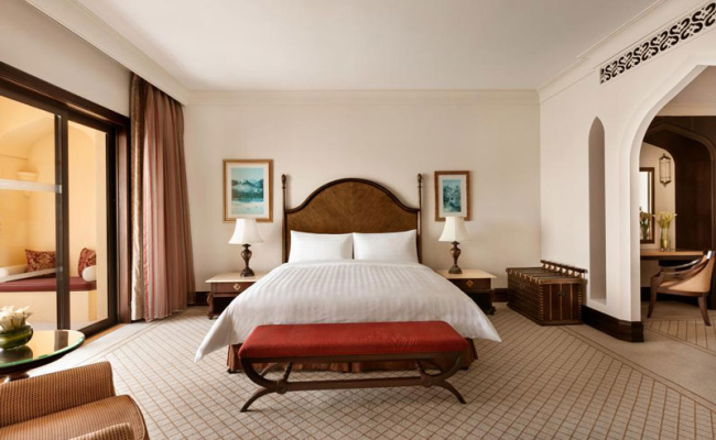 Shangri-La Hotel, Qaryat Al Beri